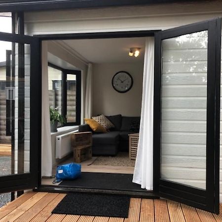 Heerlijk vakantiehuisje in Putten Buitenkant foto