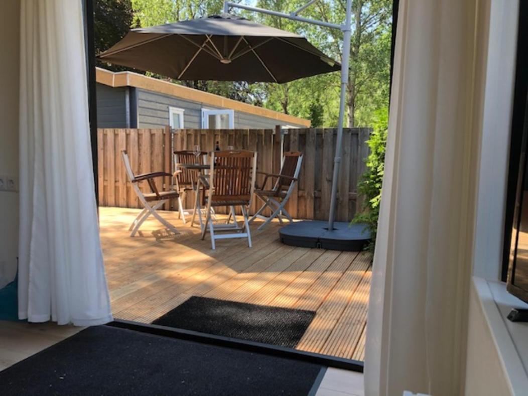 Heerlijk vakantiehuisje in Putten Buitenkant foto